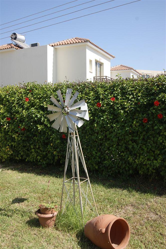 Mandalena Hotel Apartments Protaras Bagian luar foto