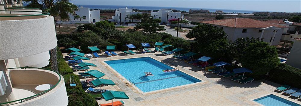 Mandalena Hotel Apartments Protaras Bagian luar foto