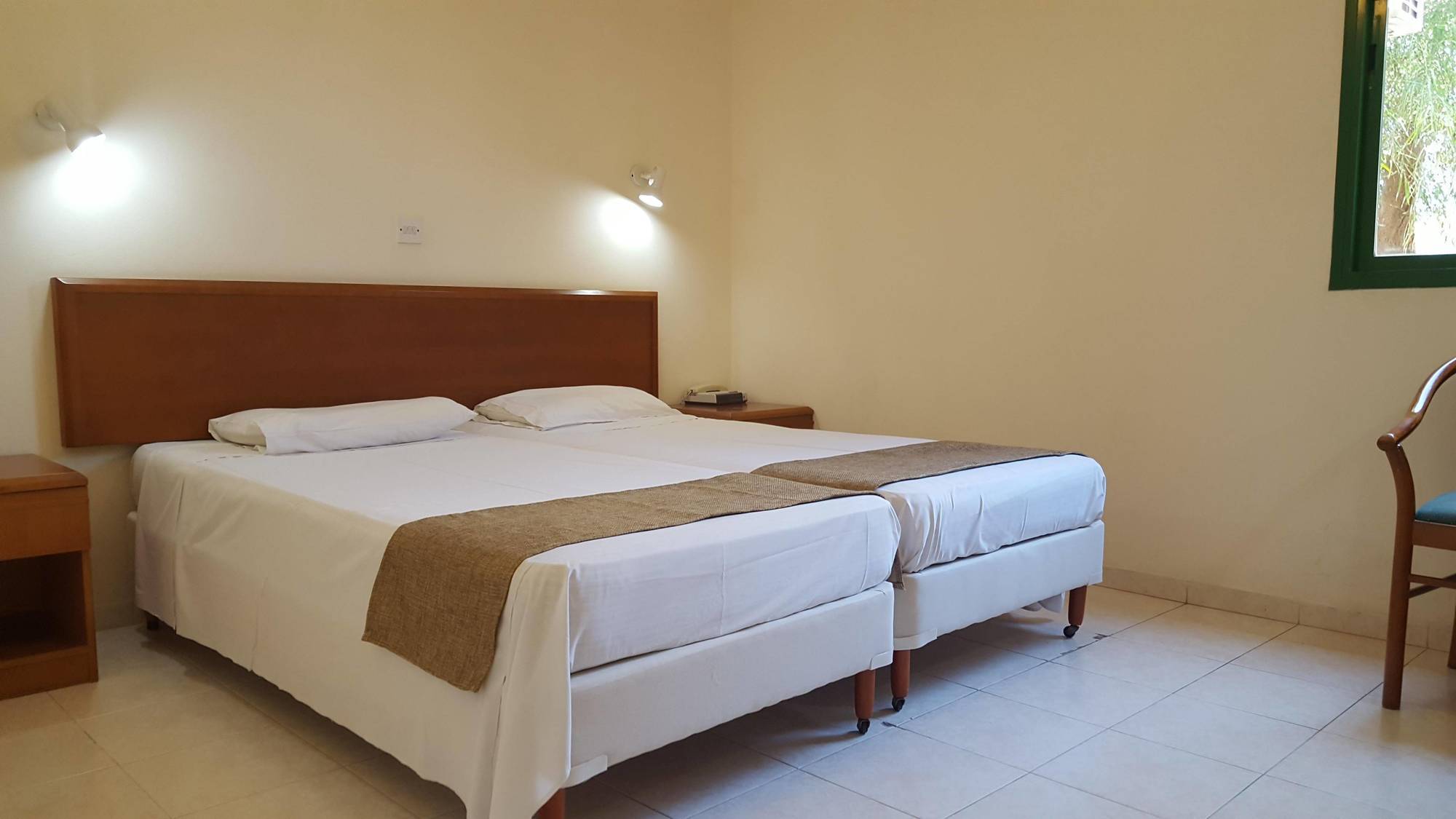 Mandalena Hotel Apartments Protaras Bagian luar foto